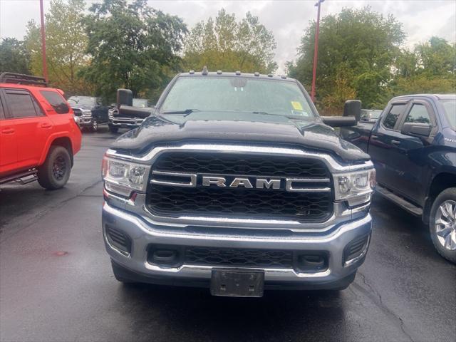 2022 RAM 2500 Tradesman Crew Cab 4x4 64 Box