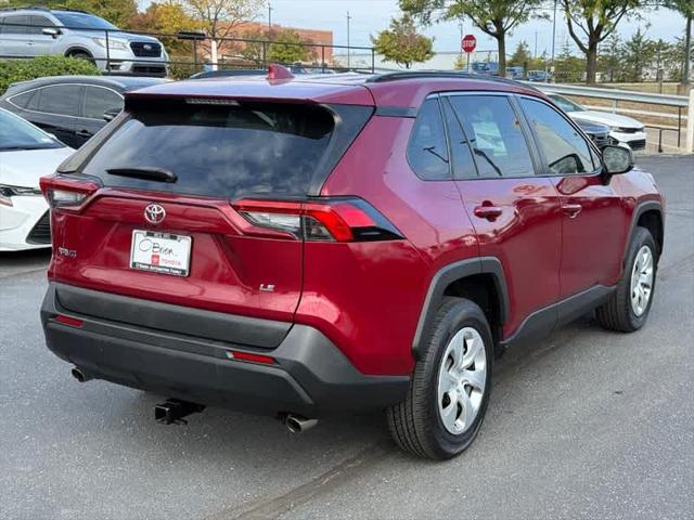2020 Toyota RAV4 LE