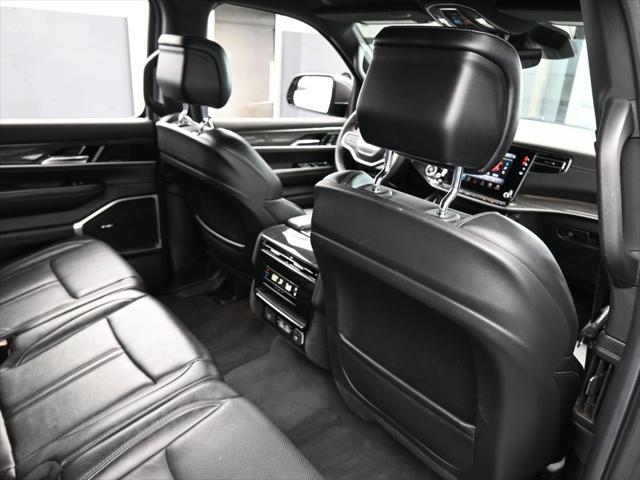 2022 Jeep Wagoneer Series II 4x2