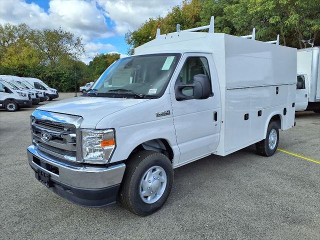 2026 Ford E-350 Cutaway Base for sale in Franklin, WI