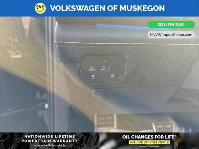 2026 Volkswagen Atlas Cross Sport 2.0T SEL Premium R-Line