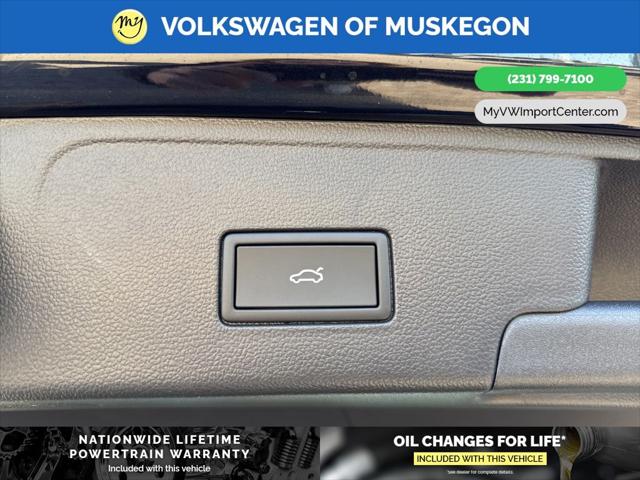 2026 Volkswagen Atlas Cross Sport 2.0T SEL Premium R-Line