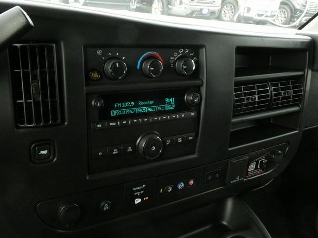 2025 GMC Savana Cutaway Work Van