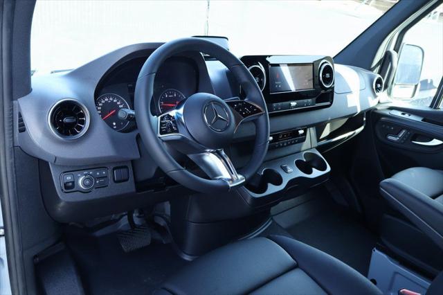 2026 Mercedes-Benz Sprinter Crew Van Standard Roof 4-Cyl Diesel HO