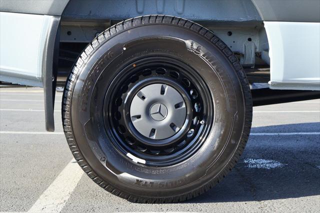 2026 Mercedes-Benz Sprinter Crew Van Standard Roof 4-Cyl Diesel HO