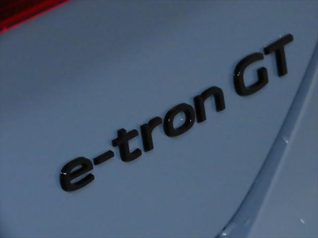 2026 Audi e-tron GT Premium Plus quattro