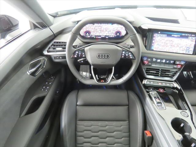 2026 Audi e-tron GT Premium Plus quattro