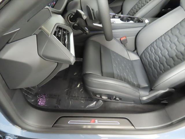 2026 Audi e-tron GT Premium Plus quattro