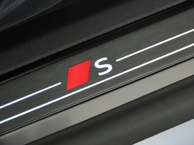 2026 Audi e-tron GT Premium Plus quattro