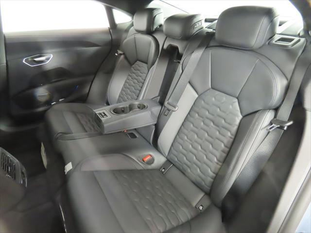2026 Audi e-tron GT Premium Plus quattro