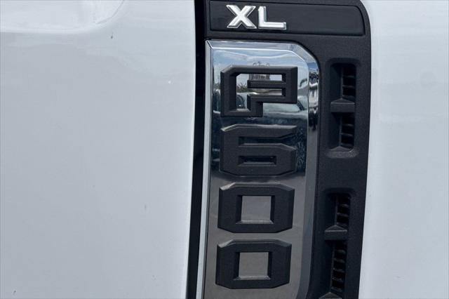 2026 Ford Super Duty F-600 XL