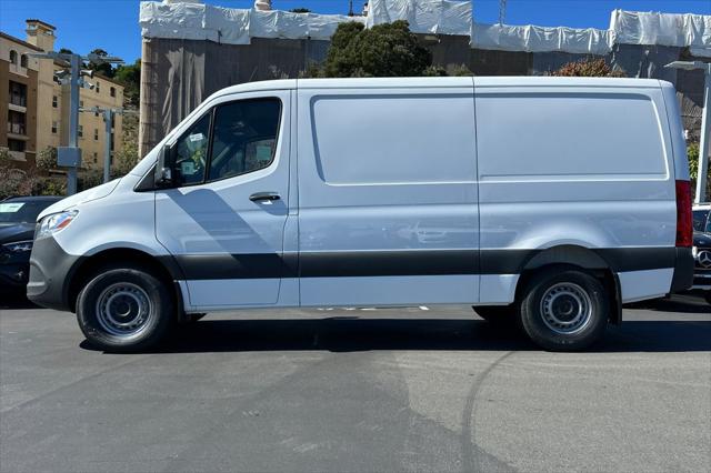 2026 Mercedes-Benz Sprinter Cargo Van Standard Roof 4-Cyl Diesel HO