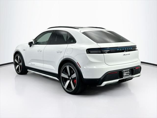 2025 Porsche Macan Electric 4S