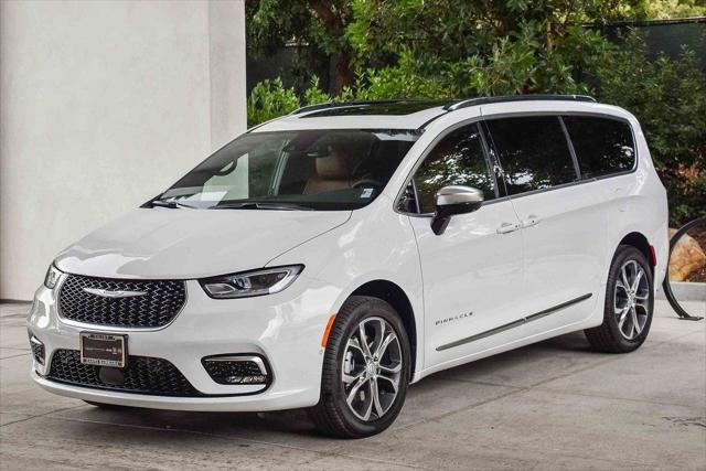 2026 Chrysler Pacifica Pinnacle