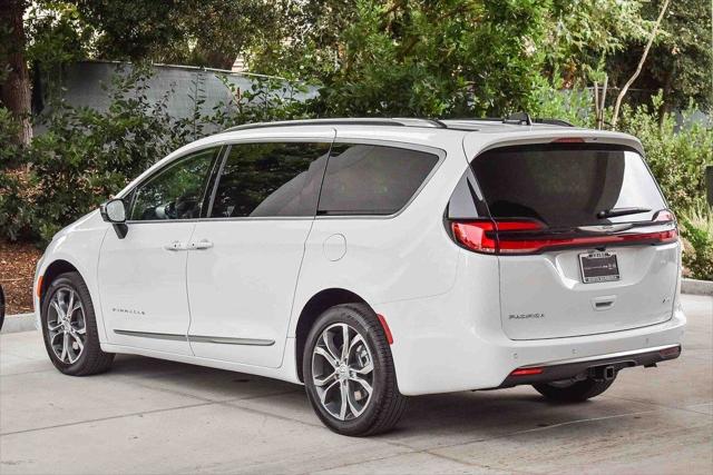 2026 Chrysler Pacifica Pinnacle
