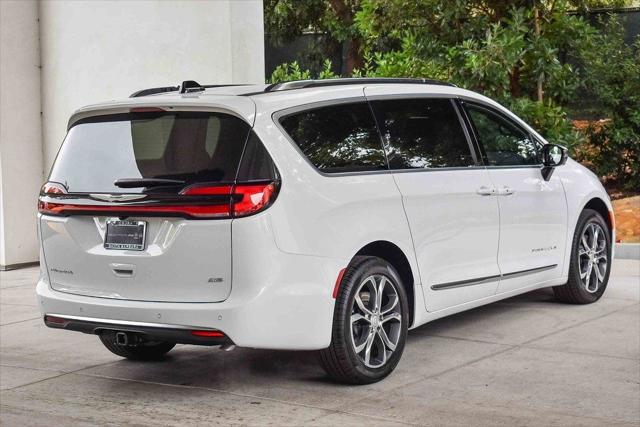 2026 Chrysler Pacifica Pinnacle