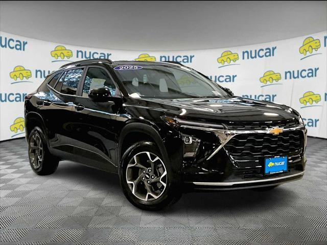 2025 Chevrolet Trax FWD LT for sale in Norwood, MA