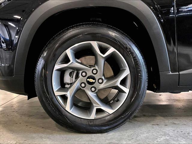 2025 Chevrolet Trax FWD LT
