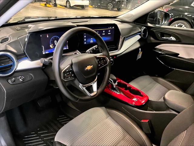 2025 Chevrolet Trax FWD LT