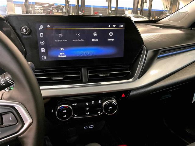 2025 Chevrolet Trax FWD LT