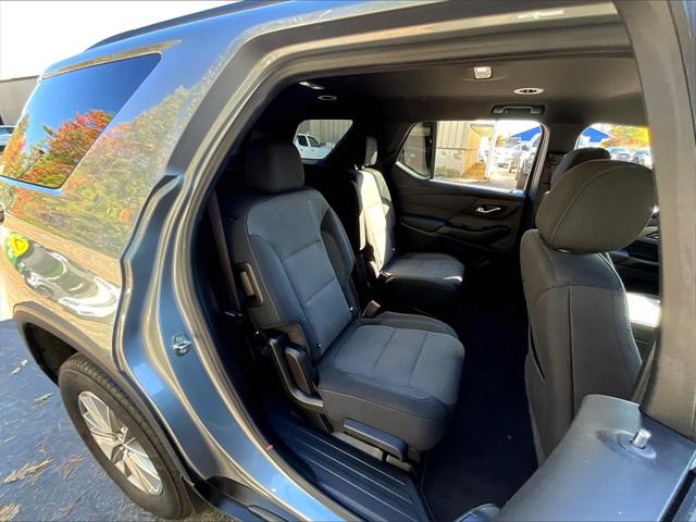2023 Chevrolet Traverse AWD LT Cloth