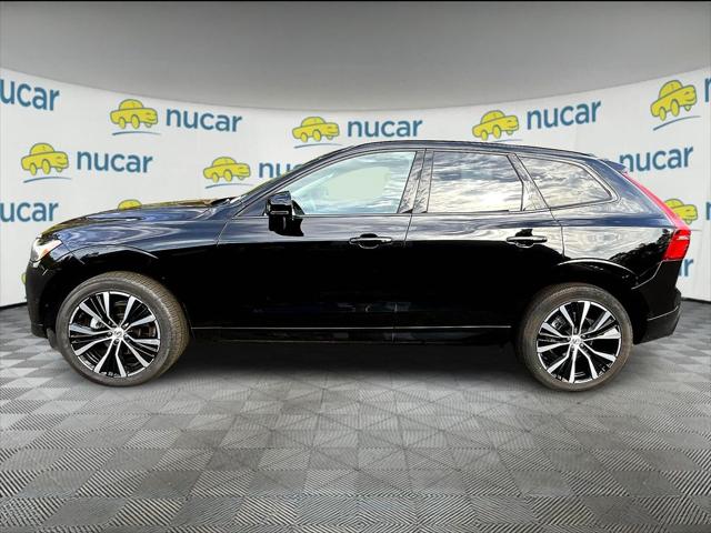 2025 Volvo XC60 B5 Plus