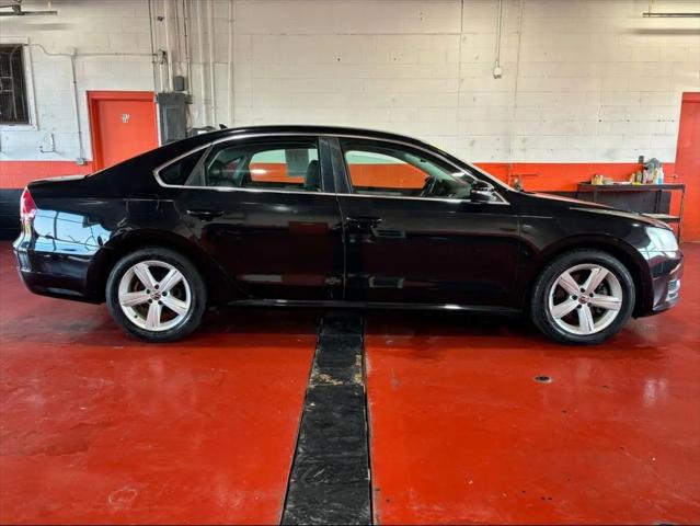 2012 Volkswagen Passat 2.5L SE for sale near Franklin, OH