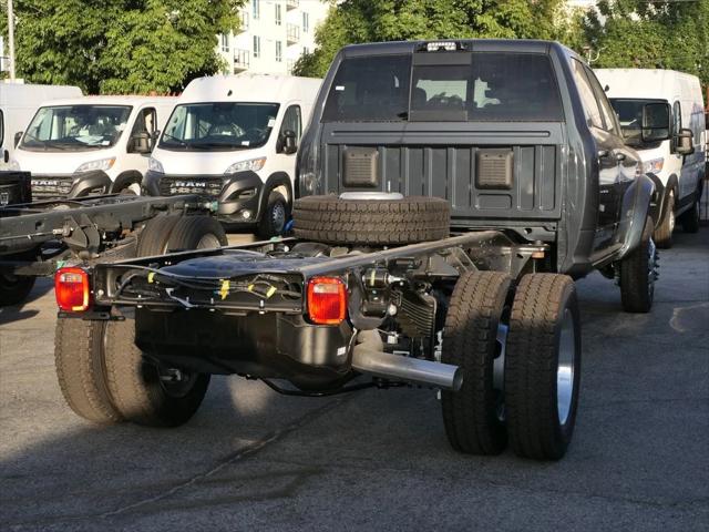 2026 RAM Ram 5500 Chassis Cab RAM 5500 BIG HORN CHASSIS CREW CAB 4X4 84 CA