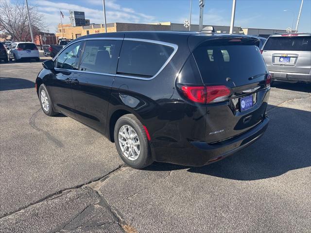 2026 Chrysler Voyager VOYAGER LX