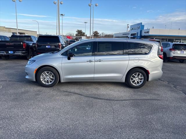 2026 Chrysler Voyager VOYAGER LX