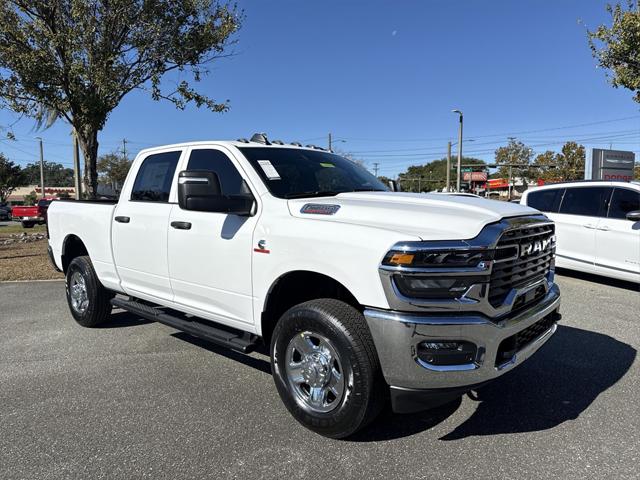 2026 RAM Ram 2500 RAM 2500 TRADESMAN CREW CAB 4X4 64 BOX
