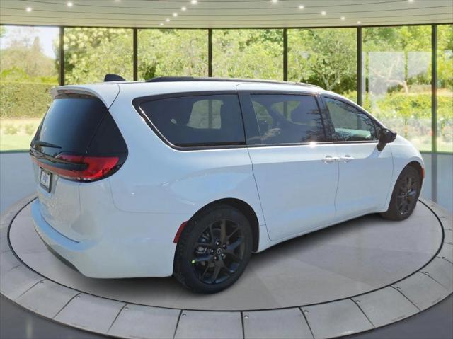 2026 Chrysler Pacifica PACIFICA SELECT 2026 Chrysler Pacifica PACIFICA SELECT