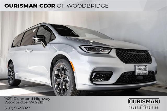 2026 Chrysler Pacifica PACIFICA LIMITED