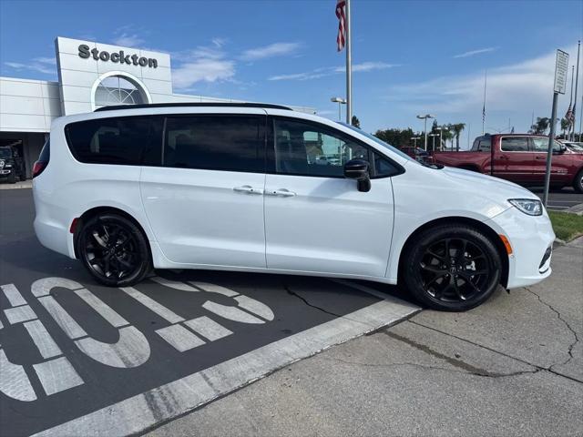 2026 Chrysler Pacifica PACIFICA SELECT 2026 Chrysler Pacifica PACIFICA SELECT