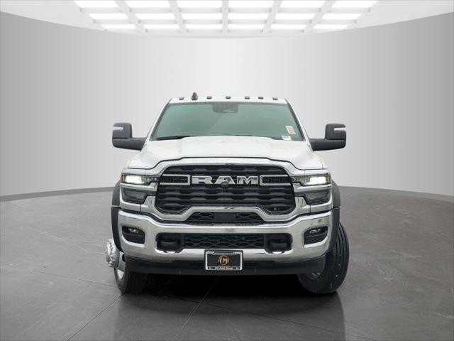 2026 RAM Ram 5500 Chassis Cab RAM 5500 TRADESMAN CHASSIS REGULAR CAB 4X4 108 CA 2026 RAM Ram 5500 Chassis Cab RAM 5500 TRADESMAN CHASSIS REGULAR CAB 4X4 108 CA
