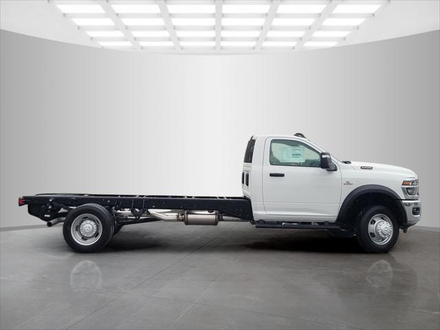 2026 RAM Ram 5500 Chassis Cab RAM 5500 TRADESMAN CHASSIS REGULAR CAB 4X4 108 CA 2026 RAM Ram 5500 Chassis Cab RAM 5500 TRADESMAN CHASSIS REGULAR CAB 4X4 108 CA