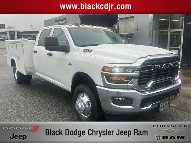 2026 RAM Ram 3500 Chassis Cab RAM 3500 TRADESMAN CREW CAB CHASSIS 4X4 60 CA 2026 RAM Ram 3500 Chassis Cab RAM 3500 TRADESMAN CREW CAB CHASSIS 4X4 60 CA
