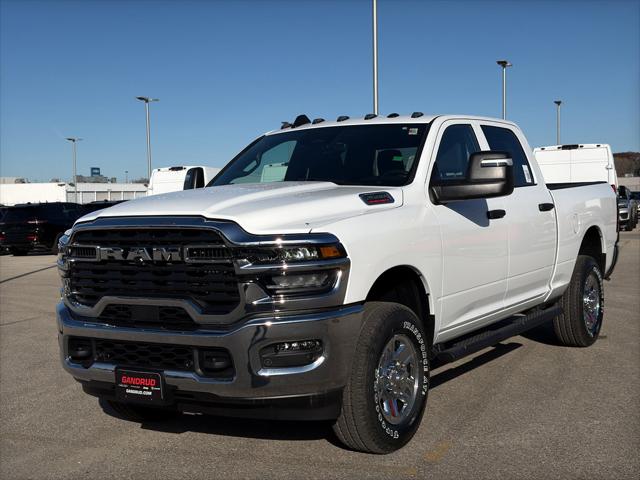 2026 RAM Ram 2500 RAM 2500 TRADESMAN CREW CAB 4X4 64 BOX