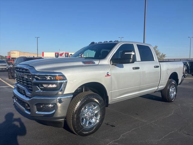 2026 RAM Ram 2500 RAM 2500 TRADESMAN CREW CAB 4X4 64 BOX