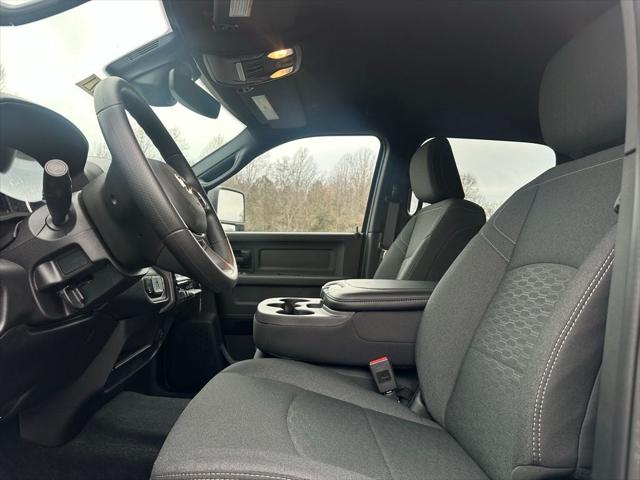 2026 RAM Ram 2500 RAM 2500 TRADESMAN CREW CAB 4X4 64 BOX