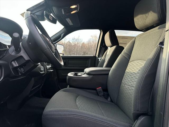 2026 RAM Ram 2500 RAM 2500 TRADESMAN CREW CAB 4X4 64 BOX