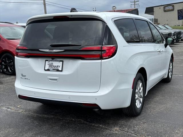 2026 Chrysler Pacifica PACIFICA SELECT