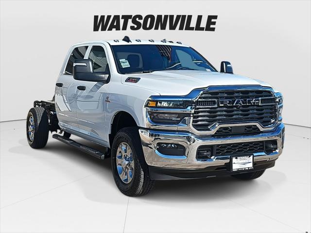 2026 RAM Ram 3500 Chassis Cab RAM 3500 TRADESMAN CREW CAB CHASSIS 4X4 60 CA 2026 RAM Ram 3500 Chassis Cab RAM 3500 TRADESMAN CREW CAB CHASSIS 4X4 60 CA