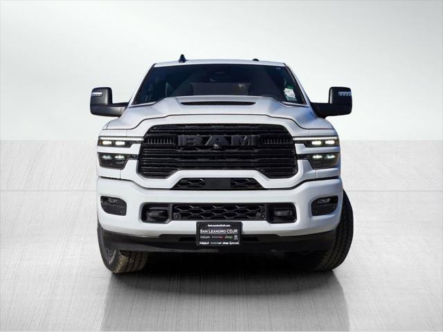 2026 RAM Ram 3500 RAM 3500 LARAMIE CREW CAB 4X4 8 BOX