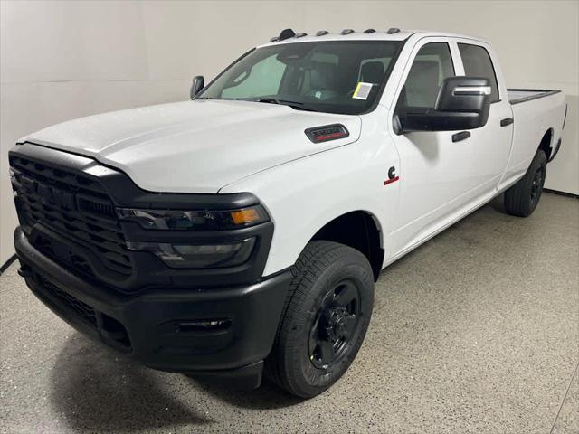 2026 RAM Ram 3500 RAM 3500 TRADESMAN CREW CAB 4X4 8 BOX