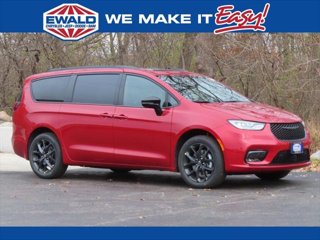 2026 Chrysler Pacifica PACIFICA LIMITED AWD