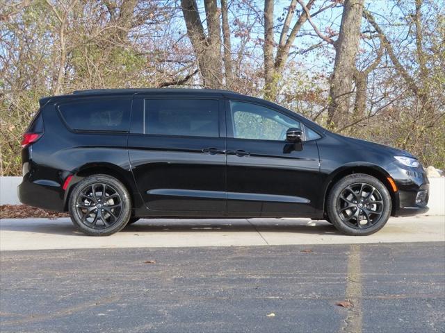 2026 Chrysler Pacifica PACIFICA LIMITED AWD 2026 Chrysler Pacifica PACIFICA LIMITED AWD