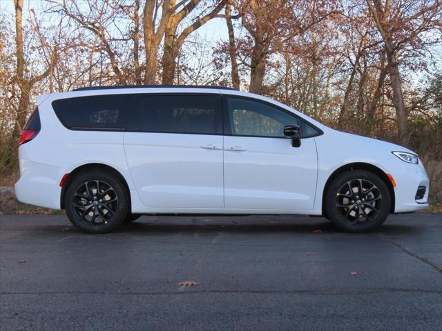 2026 Chrysler Pacifica PACIFICA LIMITED AWD 2026 Chrysler Pacifica PACIFICA LIMITED AWD