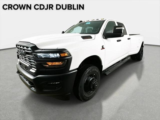 2026 RAM Ram 3500 RAM 3500 TRADESMAN CREW CAB 4X4 8 BOX