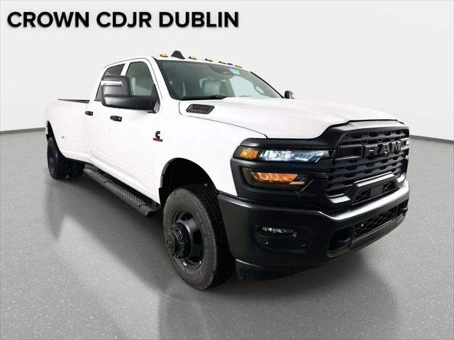 2026 RAM Ram 3500 RAM 3500 TRADESMAN CREW CAB 4X4 8 BOX